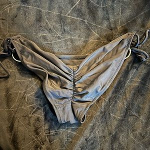 Black scrunch butt bikini bottom with ring ties